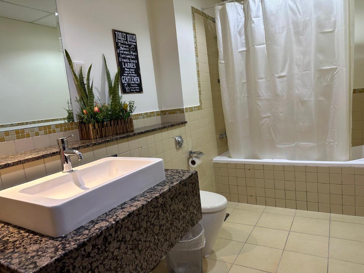 Business Backpackers Jbr Pansiyon Dubai Dış mekan fotoğraf